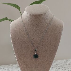 Elegant Silver and Green Necklace